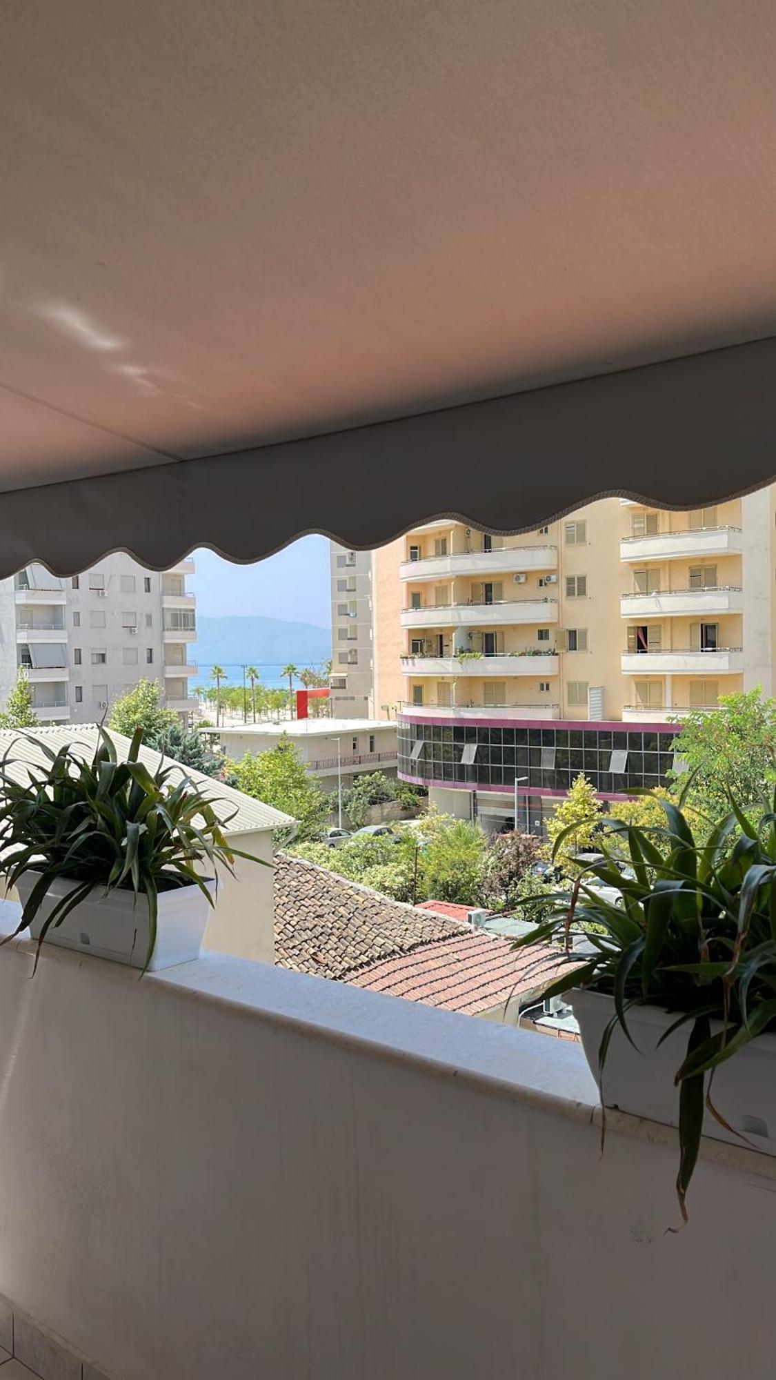Iljazi'S Apartaments Vlorë Exterior foto